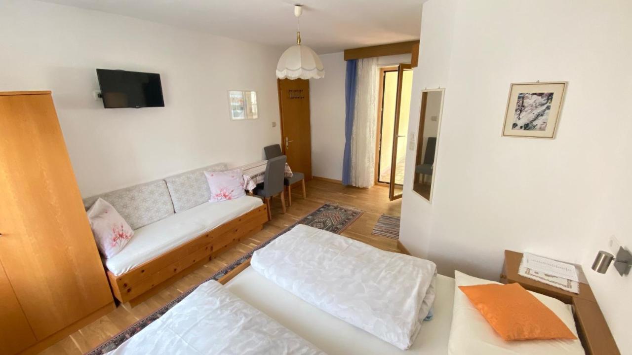 Ferienwohnung Haus Mairösl Schlanders Exterior foto