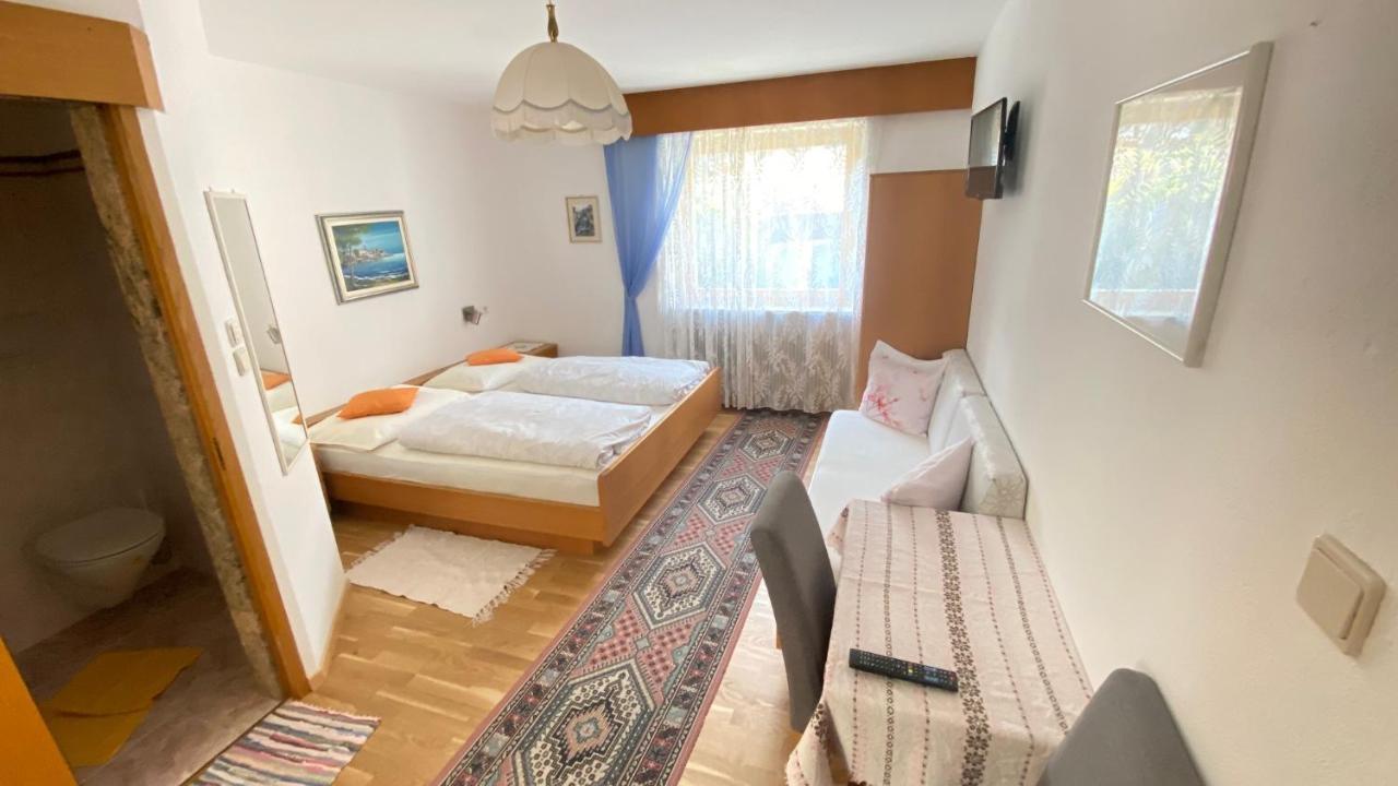 Ferienwohnung Haus Mairösl Schlanders Exterior foto