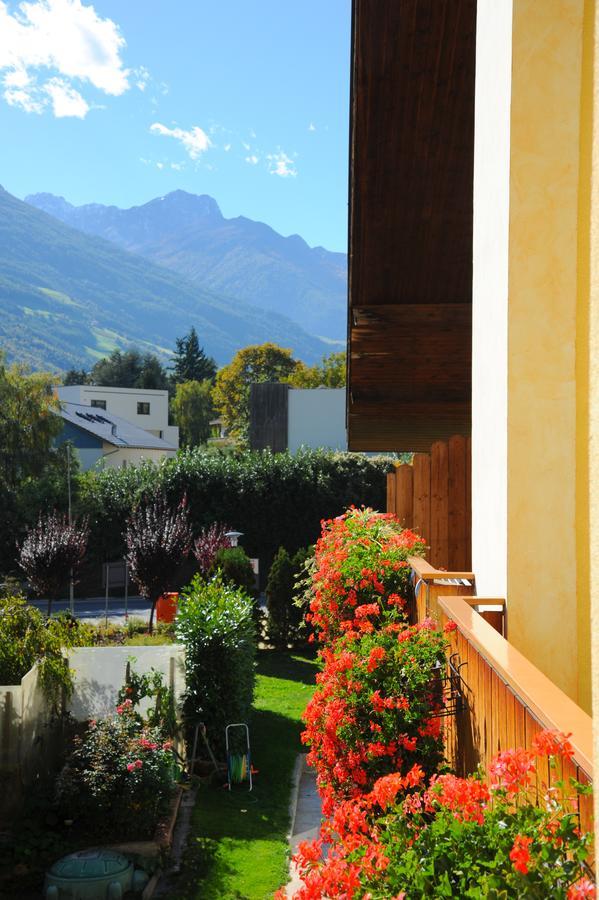 Ferienwohnung Haus Mairösl Schlanders Exterior foto